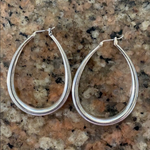 Silver hoop earrings - Picture 2 of 2